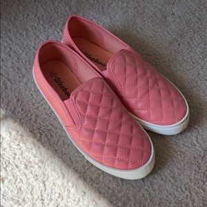 Pink slip on flats